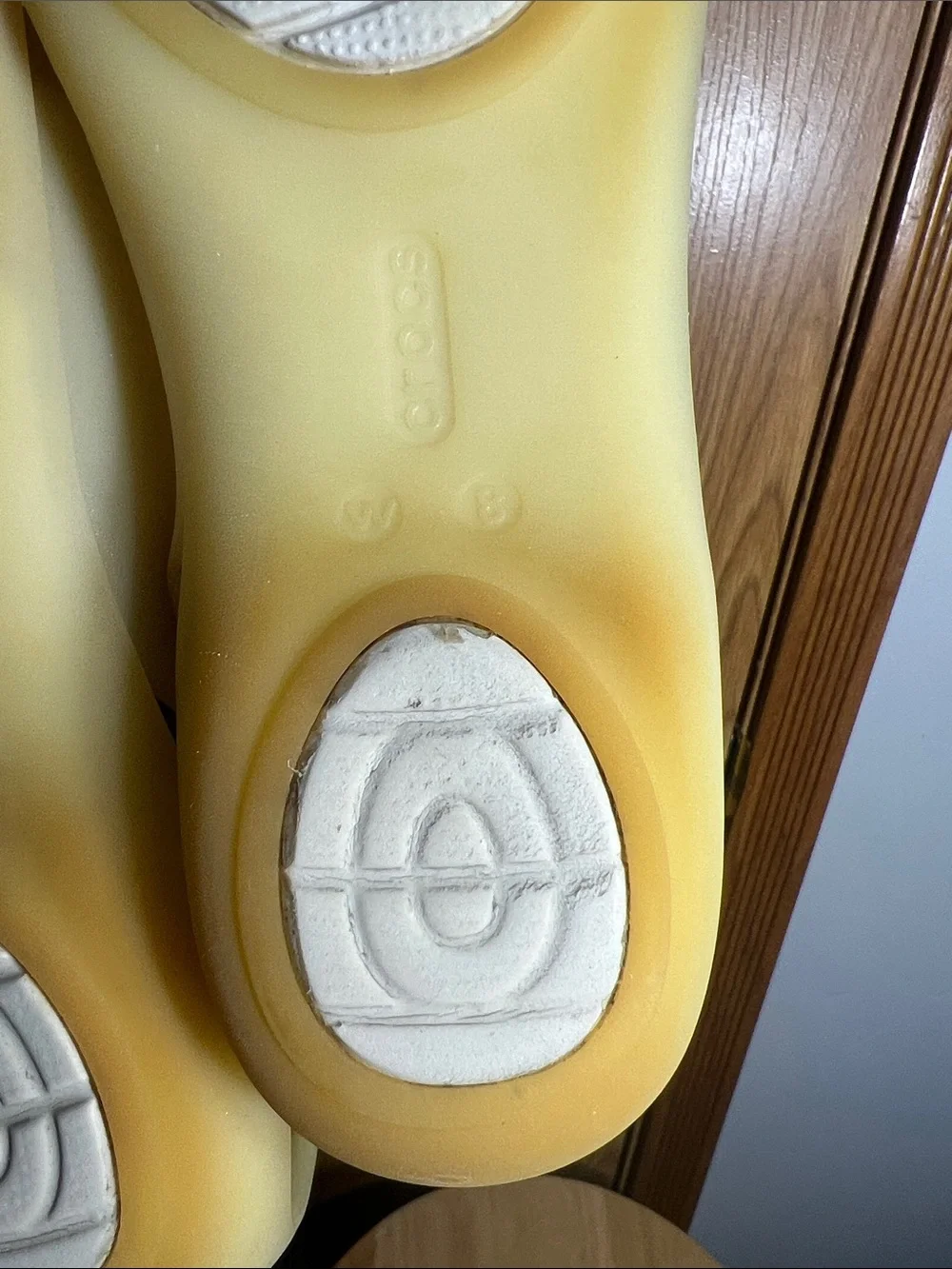 CROCS Women's Translucent Yellow Jelly Strappy Flats